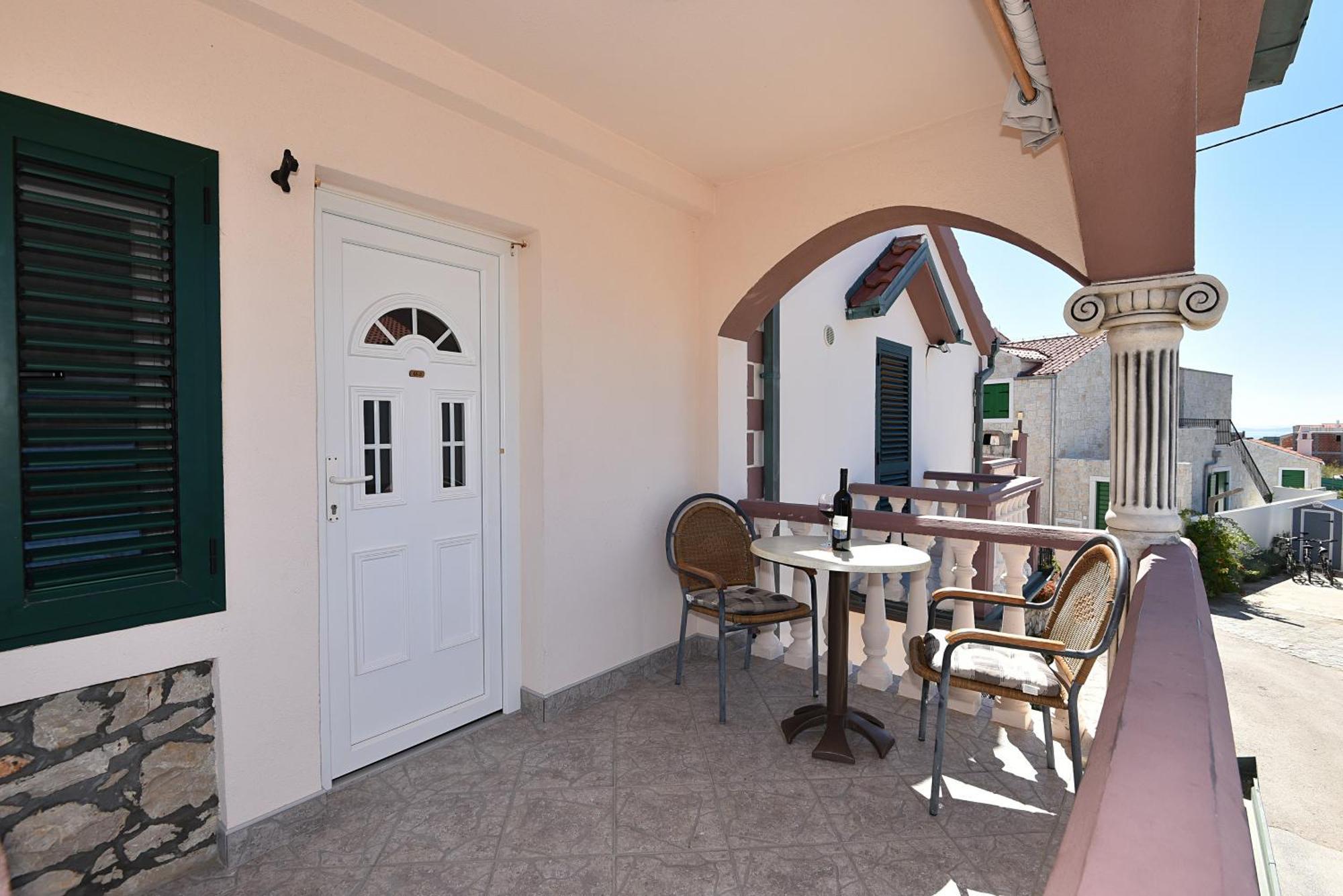 Apartments Liljana Privlaka Luaran gambar